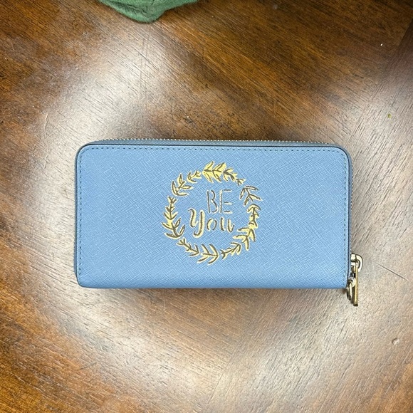 Michael Kors' saffiano leather wallet. Inspirational quote - Picture 3 of 14